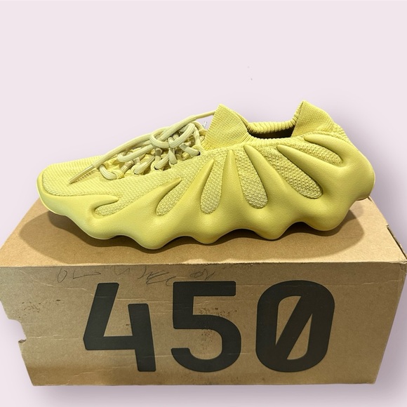Yeezy 450 - Picture 5 of 5